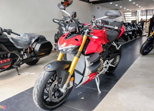 Chi tiết Ducati Streetfighter V4 S tại Việt Nam