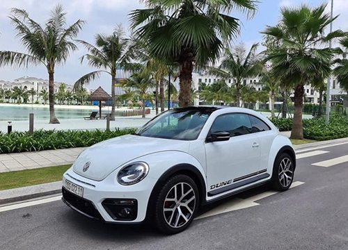 "Con bọ" Volkswagen Beetle Dune chạy lướt hơn 1,3 tỷ ở Hà Nội