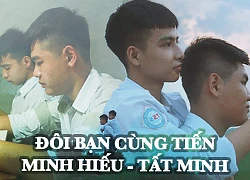 Nguyện làm &#8220;Đôi chân&#8221;suốt 10 năm cõng bạn khuyết tật đến trường &#8211; cổ tích giữa đời thường