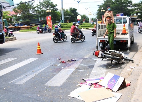 Ninh Thuận: Đi thăm người ốm, 2 phụ nữ bị xe bồn cán thương vong trên QL1A