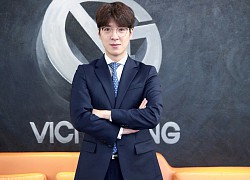 'Gấu mẹ' kkOma bất ngờ chia tay Vici Gaming chỉ sau 1 năm, fan lập tức kêu gọi: 'Xin hãy trở về, T1 cần anh'