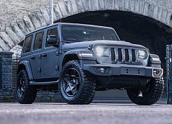 Jeep Wrangler cũ độ sang chảnh, rao bán gấp 3 lần xe mới