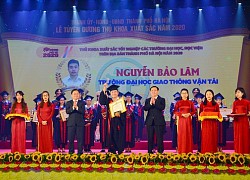 Những cú trượt và hành trình 'làm lại từ đầu' của thủ khoa kép ĐH Giao thông