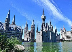 Tòa lâu đài Hogwarts nổi tiếng bất ngờ xuất hiện giữa trời, mờ ảo sau màn mây khiến dân mạng được phen xôn xao