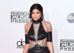 9 lần Kylie Jenner mặc váy đẹp nhất