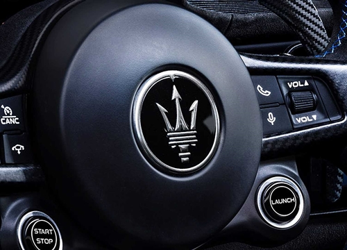 Có thể bạn chưa biết: Maserati đã âm thầm sử dụng logo đinh ba mới