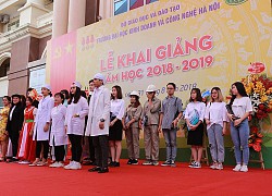 Đại học Kinh doanh và Công nghệ chưa cấp bằng 2000 sinh viên vì thiếu người ký