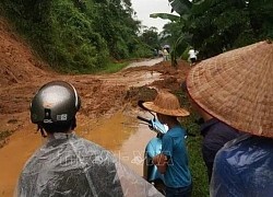 Nhiều nơi xảy ra dông lốc, thiên tai