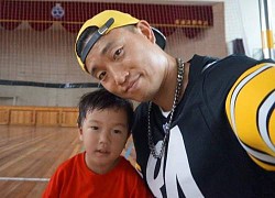 'Running Man' Gary khoe ảnh ngày bé giống con trai bây giờ như lột