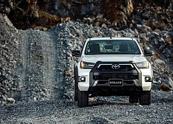 Thiết kế siêu ngầu, công nghệ đột phá, Hilux Adventure &#8216;đốn tim&#8217; khách hàng