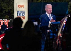 Ứng viên Joe Biden tuyên bố gắt, khuyên dân Mỹ đừng tin lời ông Trump