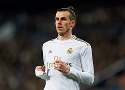 Bale đến Tottenham với đôi chân không lành lặn