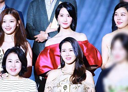 Khoảnh khắc được bàn sôi nổi trên MXH, chủ đích quay Yoona (SNSD) nhưng Son Ye Jin lại chiếm hết &#8220;spotlight&#8221; nhờ hành động dễ thương này