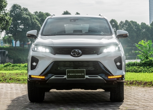 Nâng cấp và bổ sung 2 phiên bản, Toyota Fortuner 2020 có giá cao nhất là 1,434 tỷ đồng