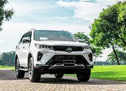 Toyota Fortuner mới có 7 phiên bản, khởi điểm từ 995 triệu đồng