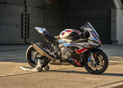 BMW M 1000 RR 2021 được ra mắt