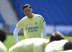 HLV Mikel Arteta giải thích lý do tiếp tục loại bỏ Mesut Ozil