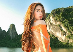 Mặc bikini trên du thuyền: Ngọc Trinh quyến rũ, các mỹ nhân khác cũng không phải dạng vừa