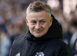 MU đi tiếp ở Carabao Cup, Solskjaer ca ngợi sao trong bóng tối...