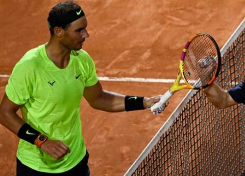 Vua sân đất nện Nadal 6 tháng không đánh, Djokovic cuỗm nốt Roland Garros?