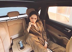 Hương Giang và những bức ảnh toát lên vẻ giàu sang với đồng hồ tiền tỷ