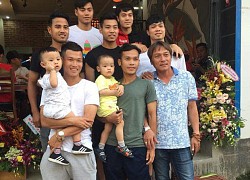 Gặp câu hỏi khó đỡ trong sách lớp một về bản thân, Công Phượng bó tay: "Em còn không nhớ thì làm sao mọi người nhớ được"