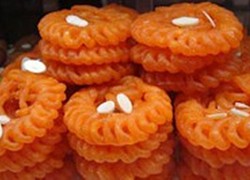 Món bánh ngọt phổ biến trên đường phố Ấn Độ