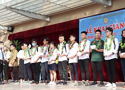 Ngôi trường cấp 3 nổi danh ở Hà Nội: Điểm tuyển sinh luôn ở top cao chót vót, là "lò đào tạo" nên những tên tuổi thành đạt ở Việt Nam