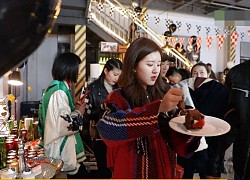 Triệu Lộ Tư "lộ cốt" tham ăn, "bạ đâu bốc đấy" vô cùng khoái chí ở hậu trường Yêu Em Từ Dạ Dày