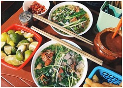 Các món nên thử trên phố 'không ngủ'
