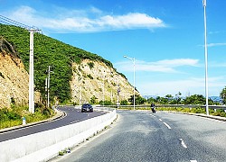 Đại lộ Nguyễn Tất Thành: Không có biển báo tốc độ, tài xế được chạy tối đa bao nhiêu?