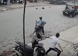 Đang đứng trên vỉa hè thì chiếc xe tải chở ga lao tới, các &#8220;tiểu thương&#8221; bỏ cả xe tháo chạy