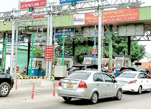 Hai ngày đầu thu phí không dừng: Lưu thông nhanh hơn