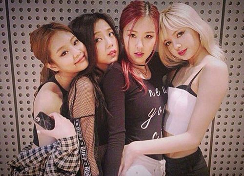 Hào quang của BLACKPINK hóa ra là áp lực trăm bề đối với Jisoo, là mỹ nhân của girlgroup hàng đầu nhưng chưa chắc đã sướng