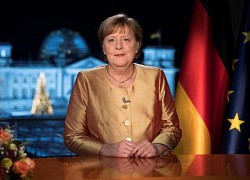 Hỏa hoạn khắp Berlin đêm giao thừa vì lệnh cấm đốt pháo ngoài trời