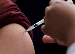 Nữ bác sĩ Mexico nhập viện sau khi tiêm vaccine COVID-19