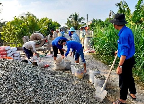 Màu áo xanh theo suốt cuộc đời tôi