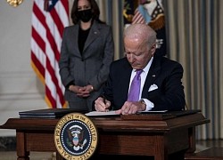 Nhà Trắng lý giải việc Biden ký sắc lệnh nhiều kỷ lục