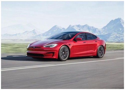 Tesla Model S bản nâng cấp đi được hơn 800 km trong một lần sạc