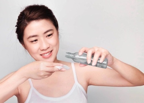 Thực hiện 7 bước chăm sóc da đơn giản này, lỗ chân lông 'rộng ngoác' cũng se khít