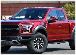 Xe bán tải bán chạy nhất năm 2020: Toyota Hilux hút khách hơn Ford Ranger