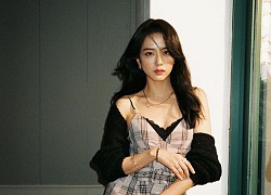 Học ngay Jisoo và Rosé (BLACKPINK) cách biến bra-top thành crop-top mà không phô tí nào