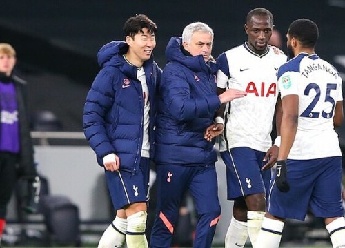 Mourinho: 'Các ông lớn đều thèm Cup Liên Đoàn'