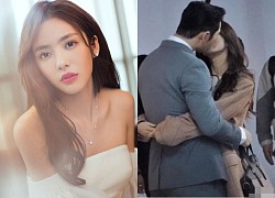 Thêm mỹ nhân bị réo tên trong drama nhà Angela Baby: Quá thân mật với Huỳnh Hiểu Minh, hậu trường còn "bỏng mắt" hơn