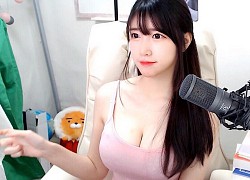 Tổng hợp những sự cố hớ hênh, tai nạn phản cảm đáng chú ý của các nữ streamer thế giới năm 2020 (p1)