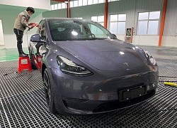 Xe điện Tesla vừa mở hàng tại Trung Quốc đã bán đắt như tôm tươi, 100.000 đơn chốt chỉ trong vòng vài tiếng