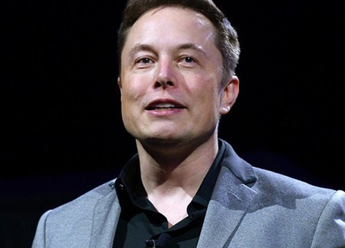 Elon Musk chính thức trở thành người giàu nhất Trái đất