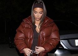 Kim Kardashian không đeo nhẫn đính hôn ra phố sau ồn ào ly hôn