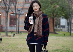 Street style Châu Á: Hội chị em bất chấp thời tiết rét buốt vẫn ăn diện lồng lộn chẳng thiếu màu sắc nào