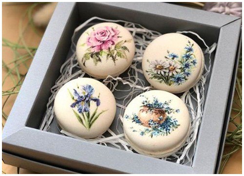 Trầm trồ trước những chiếc bánh Macarons được vẽ tay khiến bạn không nỡ ăn